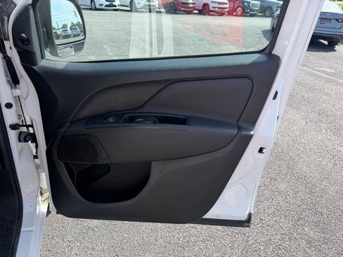 Used 2019 RAM ProMaster City Tradesman FWD image 18