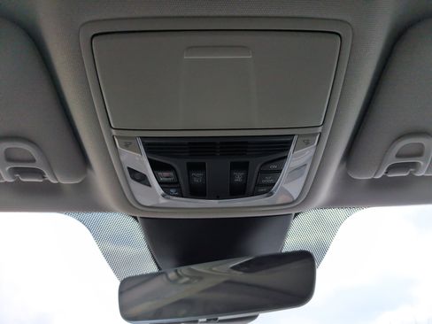 Used 2023 Acura MDX SH-AWD w/ Advance Package image 32