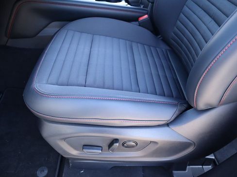 New 2026 Ford Explorer ST-Line w/ ST-Line Street Pack RWD image 13