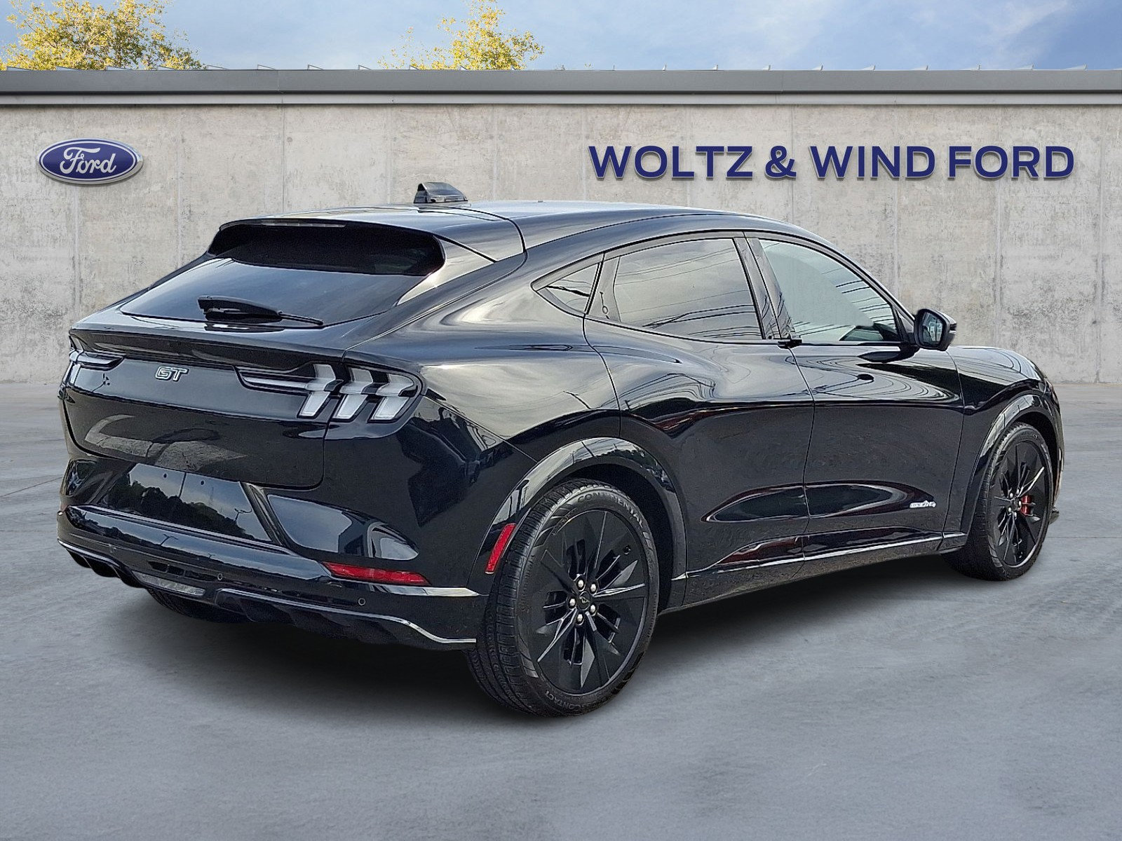 Used 2025 Ford Mustang Mach-E GT AWD/4WD image 6