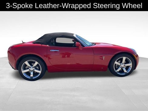 Used 2009 Pontiac Solstice GXP w/ Premium Package RWD image 8