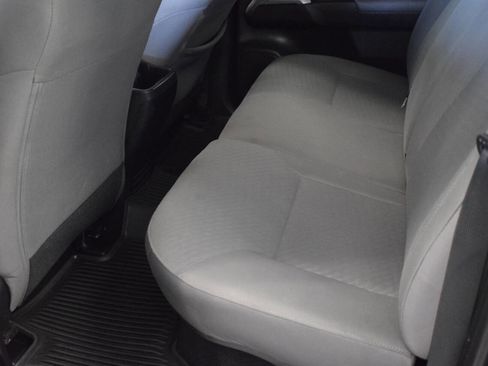 Used 2020 Toyota Tacoma SR5 image 58