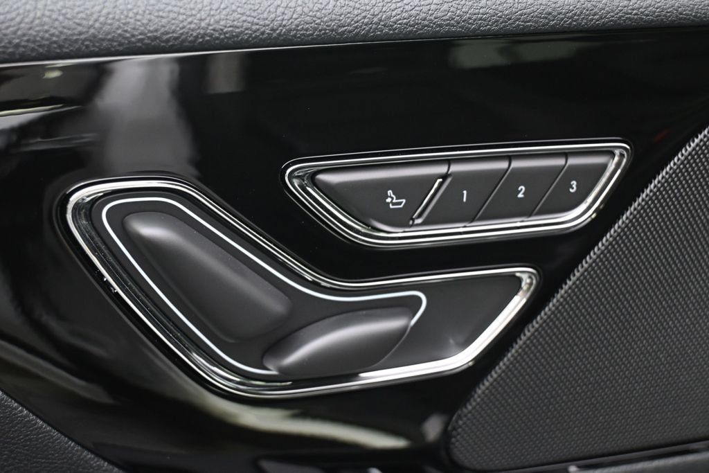 New 2026 Lincoln Aviator Reserve w/ Jet Appearance Package AWD/4WD image 14