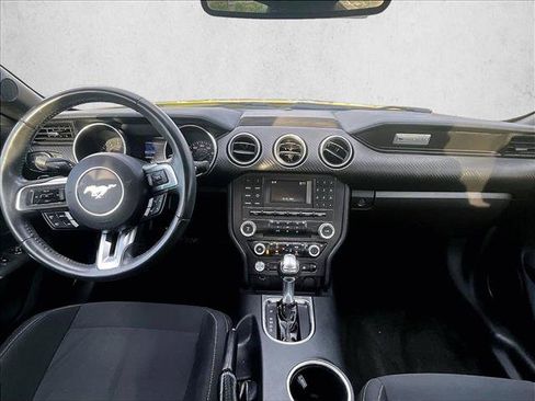 Used 2018 Ford Mustang Coupe RWD image 16