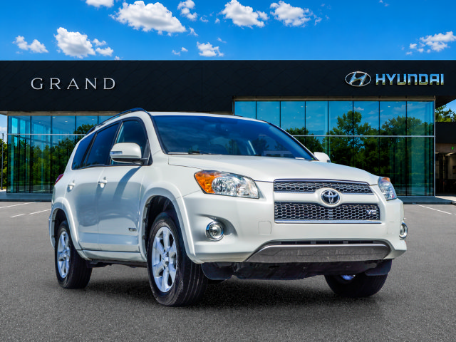 Used 2011 Toyota RAV4 Limited w/ Limited Extra Value Pkg FWD image 7