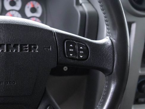 Used 2003 HUMMER H2 Lux Series w/ Preferred Equipment Group image 13