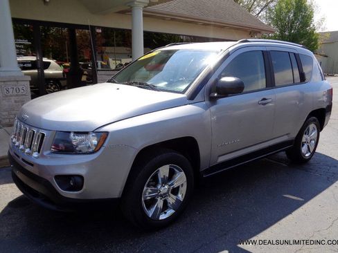 Used 2016 Jeep Compass Sport w/ Power Value Group FWD image 1