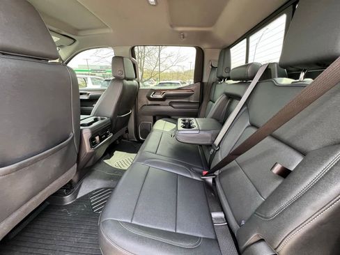 Used 2025 Chevrolet Silverado 1500 LT Trail Boss w/ Convenience Package II image 20
