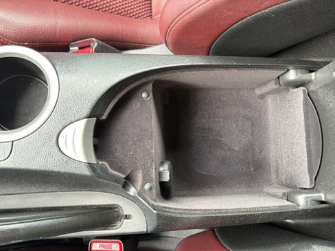 Used 2010 Nissan 370Z Touring RWD image 25