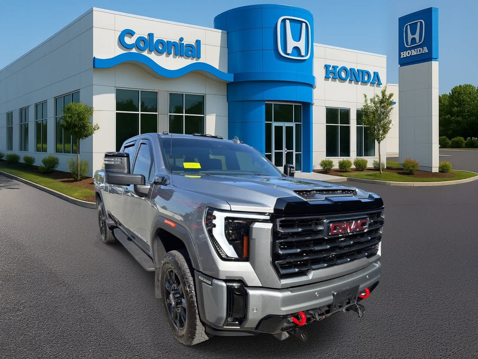 Used 2026 GMC Sierra 2500 AT4 w/ AT4 Premium Plus Package AWD/4WD image 8