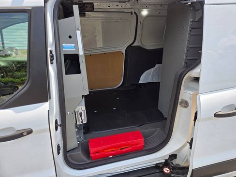 Used 2020 Ford Transit Connect XL FWD image 13