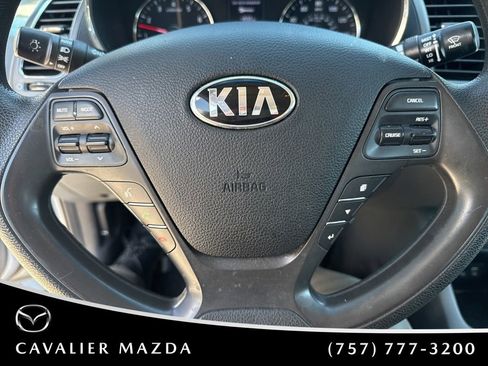 Used 2017 Kia Forte LX w/ LX Popular Package FWD image 12