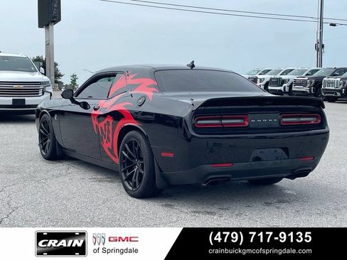 Used 2023 Dodge Challenger SRT Hellcat w/ Driver Convenience Group RWD image 5