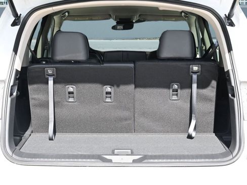 New 2025 Honda Pilot EX-L image 17