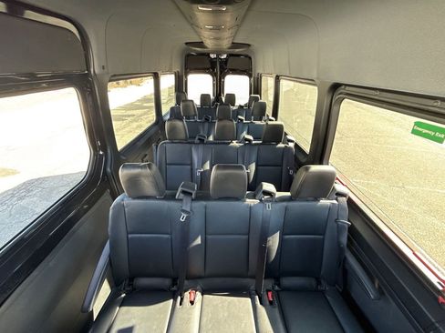 Used 2019 Mercedes-Benz Sprinter 2500 w/ Driver Convenience Package image 22