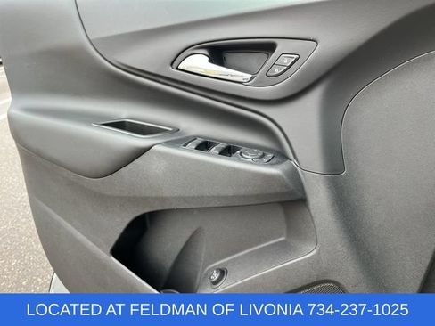 Used 2019 Chevrolet Equinox LT w/ Driver Convenience Package FWD image 21