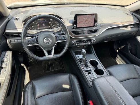 Used 2019 Nissan Altima 2.5 SL FWD image 11