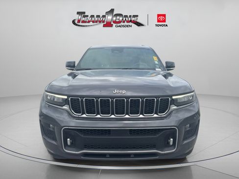 Used 2023 Jeep Grand Cherokee L Overland w/ Trailer Tow Group (B) RWD image 2
