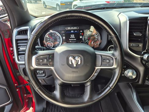 Used 2021 RAM 1500 Laramie AWD/4WD image 16