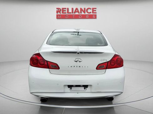 Used 2013 INFINITI G37 x Sedan w/ Premium Pkg image 5