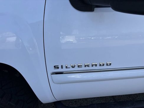 Used 2013 Chevrolet Silverado 1500 LT RWD image 30