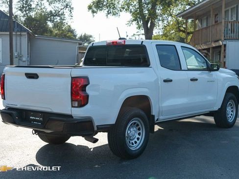 Used 2025 Chevrolet Colorado W/T image 6