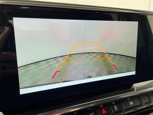 New 2025 Chevrolet Silverado 1500 LT image 6