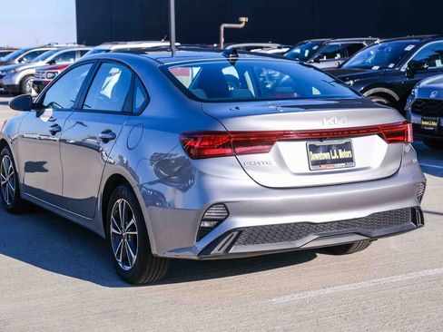 Used 2024 Kia Forte LXS FWD image 6