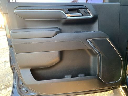 Certified 2022 Chevrolet Silverado 1500 RST image 21