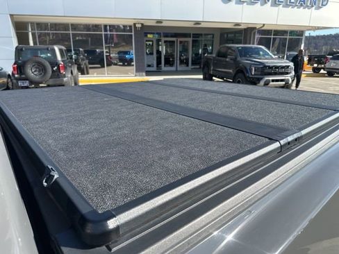 Used 2018 Ford F150 Raptor w/ Equipment Group 802A Luxury image 27