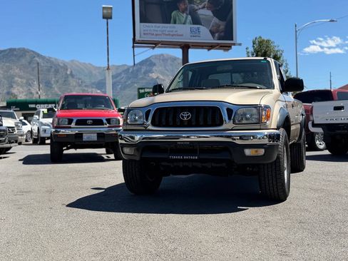 Used 2003 Toyota Tacoma 4x4 Xtracab V6 w/ Convenience Pkg image 45