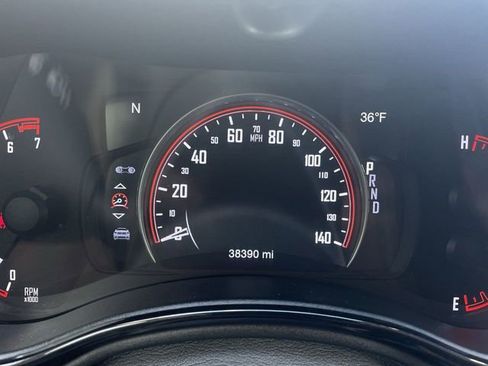 Used 2024 Dodge Durango SXT w/ 3rd Row Seating Group image 15