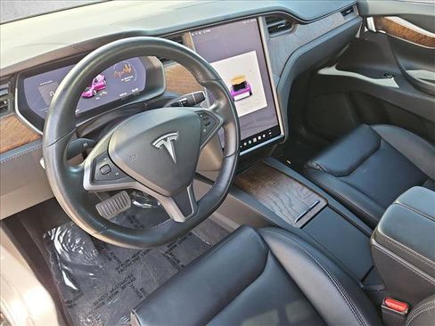 Used 2020 Tesla Model X Long Range AWD/4WD image 13