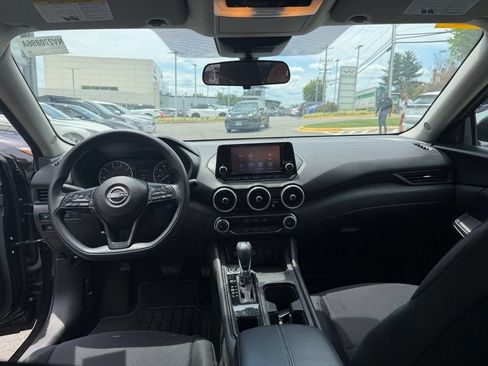 Used 2024 Nissan Sentra S FWD image 5