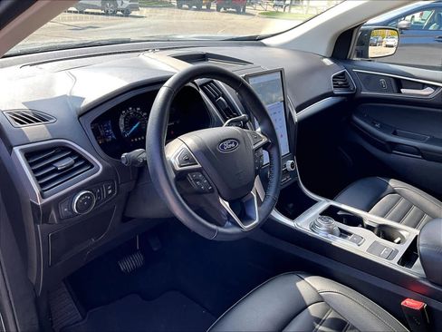 Used 2022 Ford Edge SEL w/ Convenience Package AWD/4WD image 8