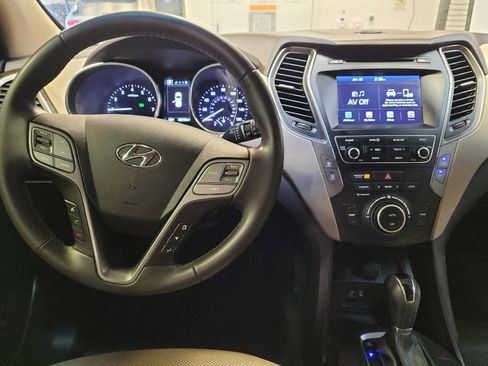 Used 2017 Hyundai Santa Fe Sport image 22