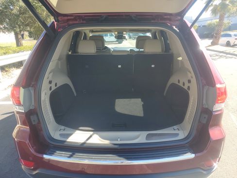 Used 2019 Jeep Grand Cherokee Limited image 7