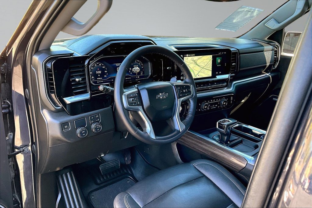 Used 2022 Chevrolet Silverado 1500 RST w/ RST All Star Premium Package RWD image 4