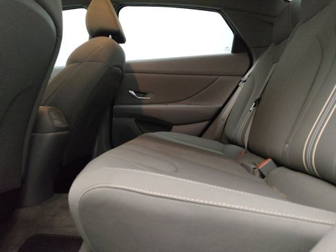 Used 2023 Hyundai Elantra SEL w/ Convenience Package FWD image 18