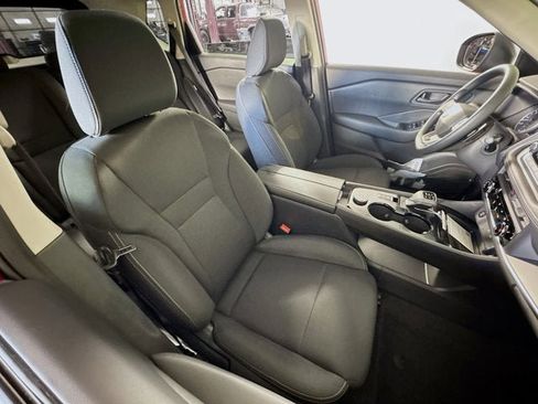 New 2026 Nissan Rogue S image 28