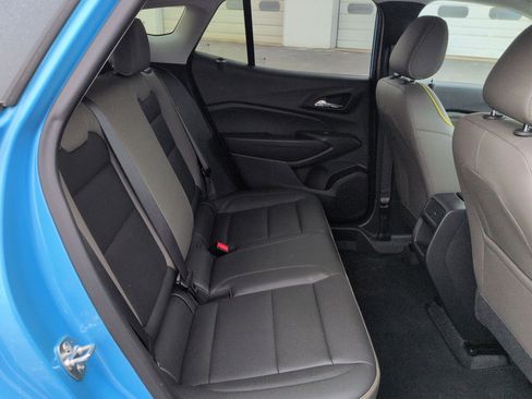 Certified 2025 Chevrolet Trax ACTIV image 26