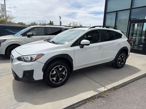 Used 2020 Subaru Crosstrek 2.0i Premium w/ Moonroof Package 2 AWD/4WD image 2