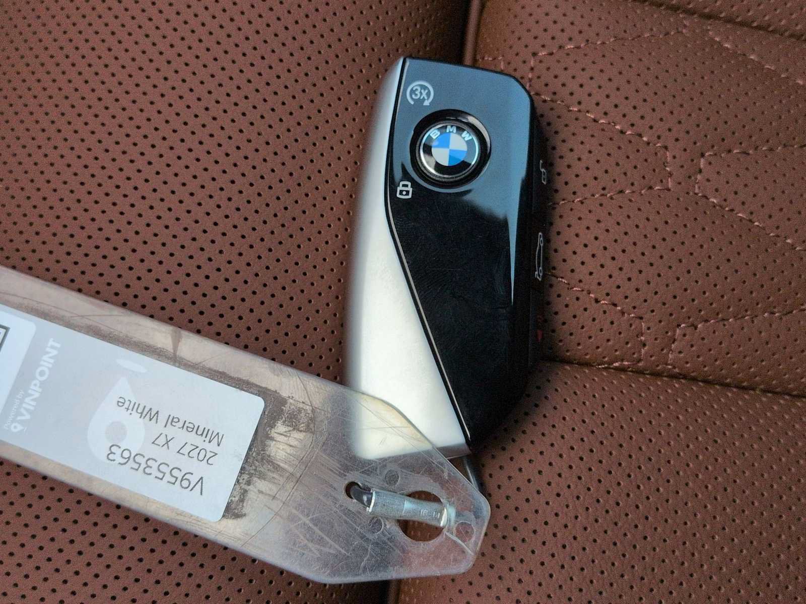 Used 2027 BMW X7 xDrive40i w/ Executive Package AWD/4WD image 39