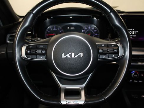Used 2023 Kia K5 GT-Line image 34