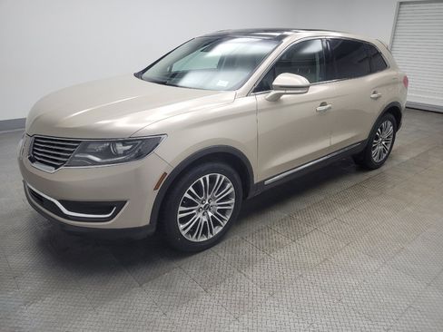 Used 2017 Lincoln MKX Reserve w/ Lincoln MKX Climate Package image 2