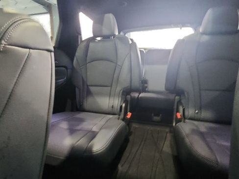 Used 2024 Buick Enclave Essence w/ Experience Buick Package image 27