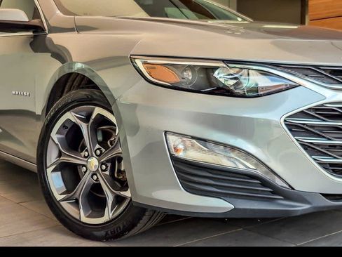 Used 2023 Chevrolet Malibu LT FWD image 4