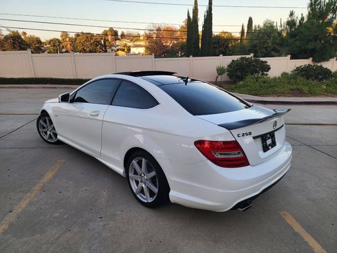 Used 2013 Mercedes-Benz C 250 Coupe image 8