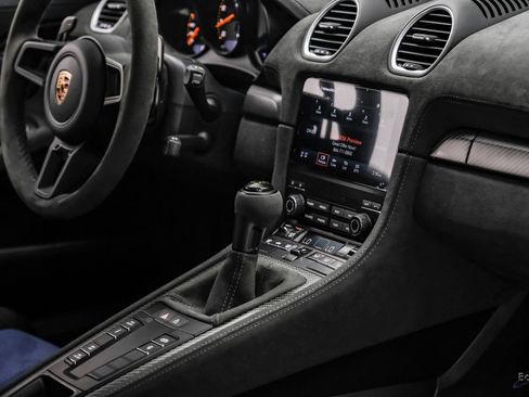 Used 2025 Porsche 718 Cayman GT4 RS RWD image 66