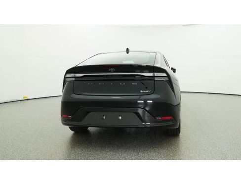 New 2026 Toyota Prius Plug-In Hybrid FWD image 23